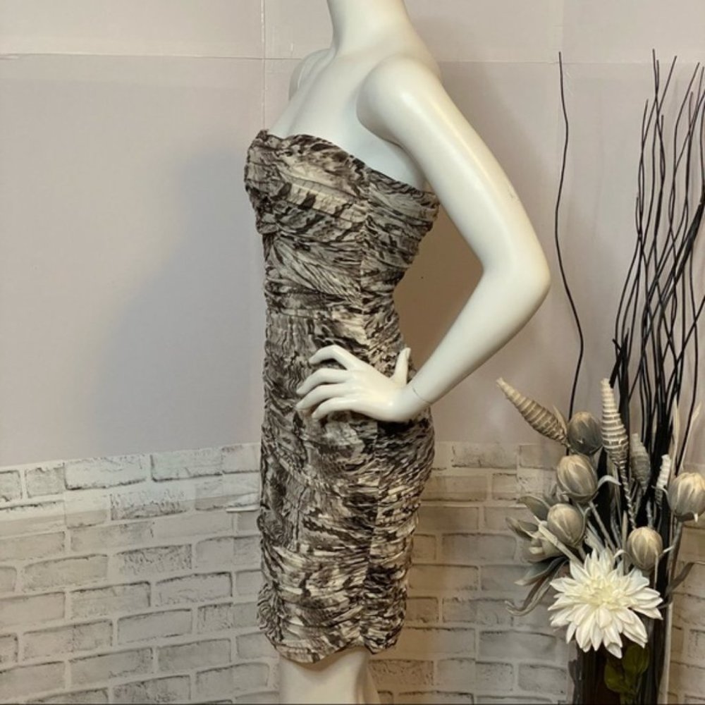 NWT Le Chateau Snake Print Strapless Dress - Picture 4 of 17